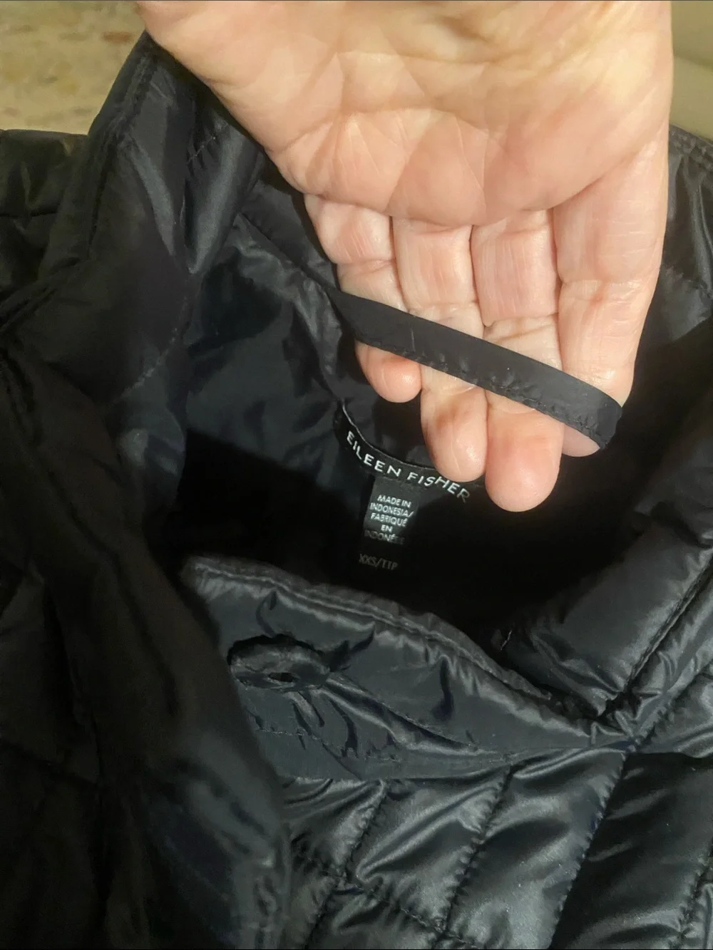 💐Eileen Fisher • Black • Quilted • Knee Length • Puffer Coat • Like New - Picture 4 of 13